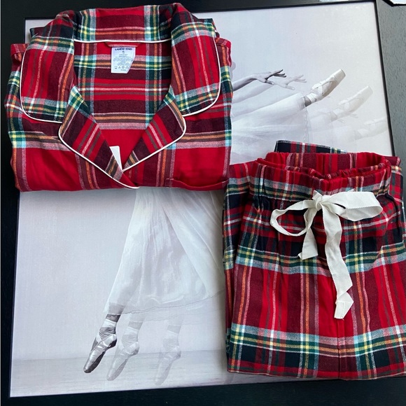 Lands End  Flannel Pajama Set.Size - XL - Picture 6 of 17